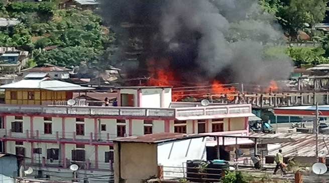 Arunachal: 10 houses gutted in Daporijo Fire