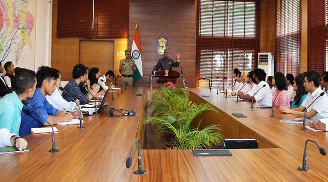 Arunachal: Governor shared the background of Article 35A and Article 370, with students