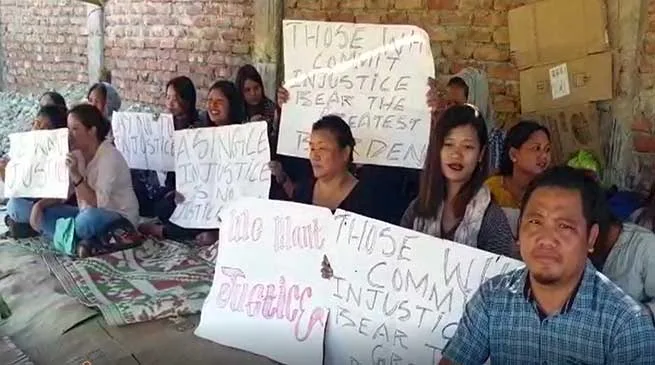72 hour dharna by Victim candidate of police compensate- Third Day