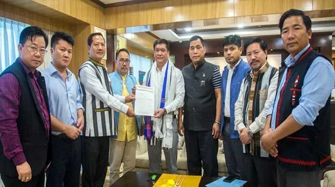 Arunachal: NPP MLAs, Leaders meet CM Pema Khandu, Speaker PD Sona
