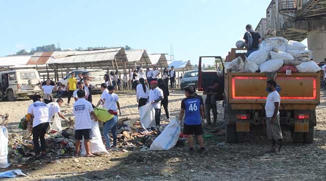 Arunachal: 500 volunteers takes part in Dikrong River cleaning mission