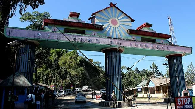 Itanagar: Khandu directs CS, DGP for strict checking of ILP