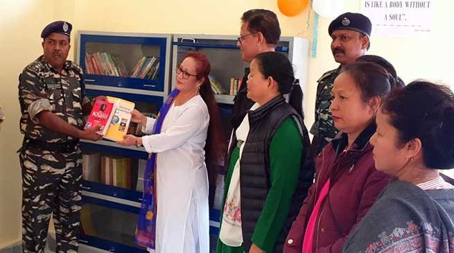 CRPF provides 150 books to C Sector, Secondary School