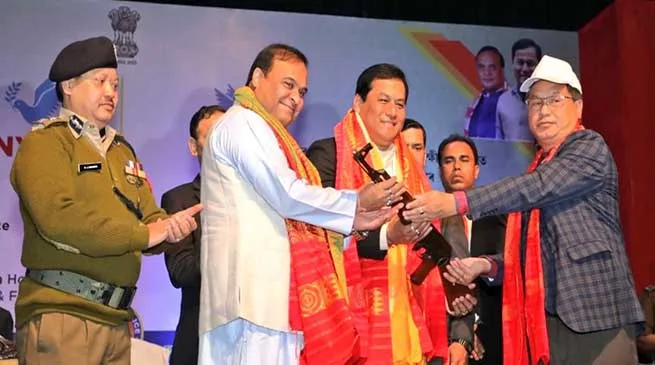 Assam: 1615 NDFB cadres surrender arms, ammunition before CM Sonowal 