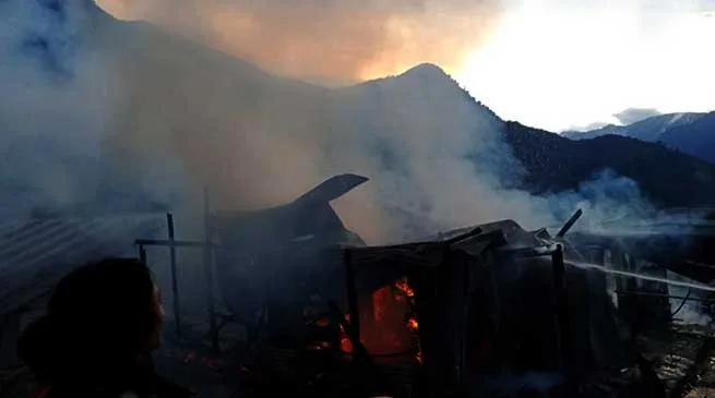 Arunachal: 3 shops gutted in a fire in Koloriang