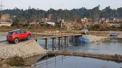 Itanagar: Admin regulates temporary bridge over Pachin river at Lekhi