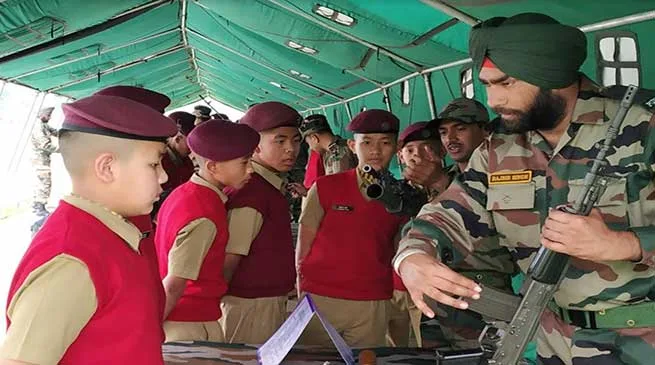  Arunachal: Army hosts sainik school cadets in Likabali