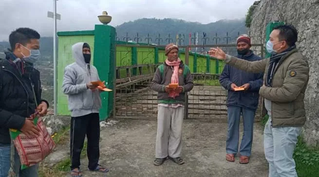 Arunachal: Bomdila Businessman comes forward to help poor people during lockdown