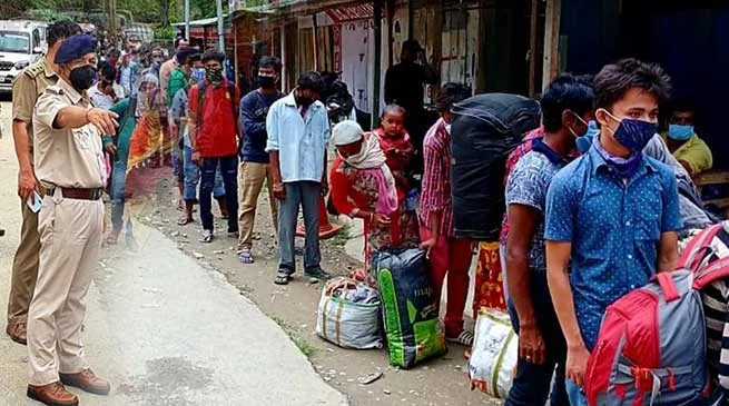 Arunachal: 4900 migrants laborers left state capital