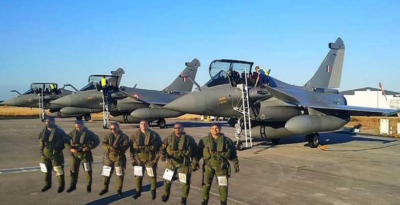 Five Rafale jet take off from France airbase to India