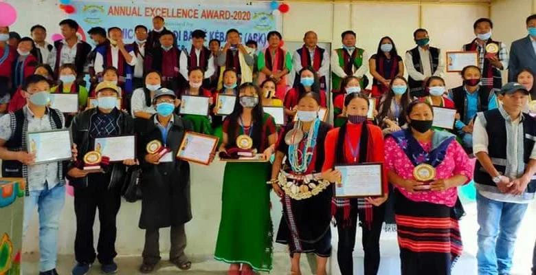 Arunachal: ABK Shi-Yomi felicitates 23 topper students at Tato