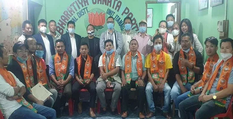 Itanagar: over 100 youth leaders, workers join BJP