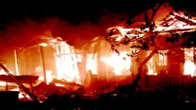 Arunachal: Fire devours  a govt quarter at Doimukh