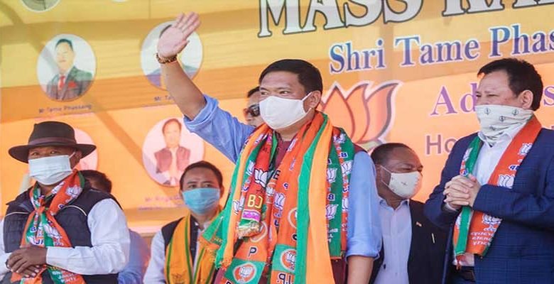 Arunachal: Pema Khandu kicks off election campaign for panchayat and municipal polls
