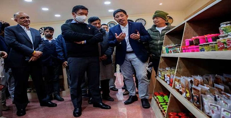 Itanagar: Khandu inaugurates ‘Arunachal Fresh Food Products’ outlet at civil secretariat
