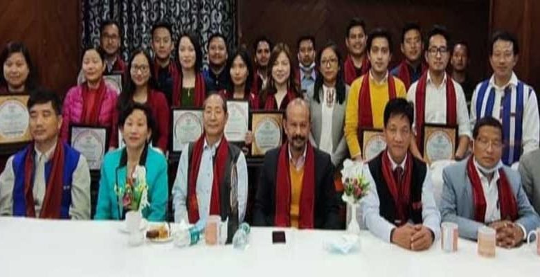 Arunachal:  Academic Board Adi Baane Kebang felicitates APPSCCE 2020 selected officers and GDMOs