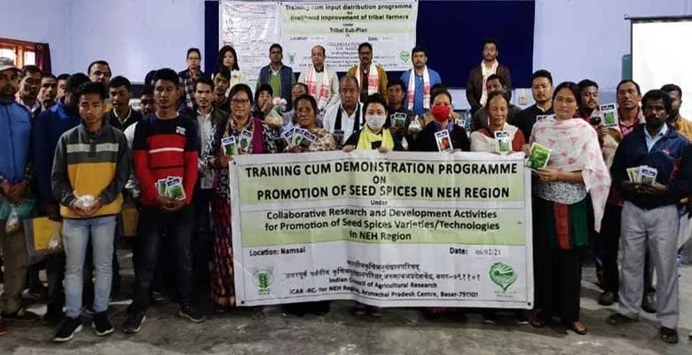 Arunachal: Training cum input distribution programme for farmers held at Kibithoo and Momong