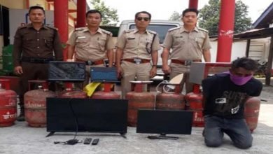 Arunachal: Pasighat police arrests a burglar, seizes LPG cylinders, TVs, Laptops etc