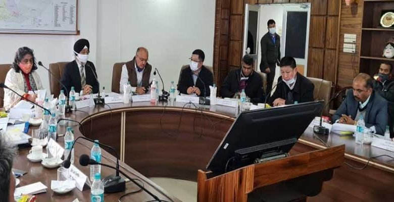 Arunachal: Secretary DoNER reviews on going developmental works