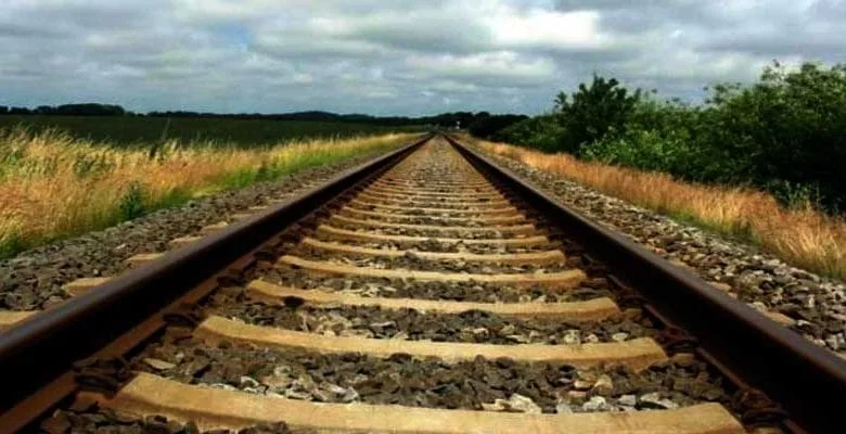Arunachal:  HC recalls pre-arrest anticipatory bail of DLRSO and Director LM in connection with alleged irregularities on Ruksin-Pasighat railway line compensation case