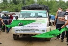 Itanagar: Felix, Natung, Tedir and Phassang jointly flag-off vehicles loaded with ration items to be distributed in ICR