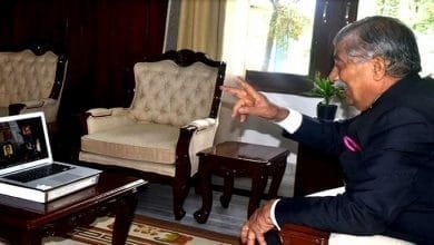 Arunachal:  Governor interacts with the Everesters