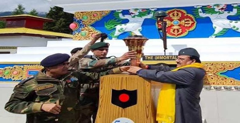 Arunachal:  RRM Ajay Bhatt appreciates Civil - Military relation in Tawang