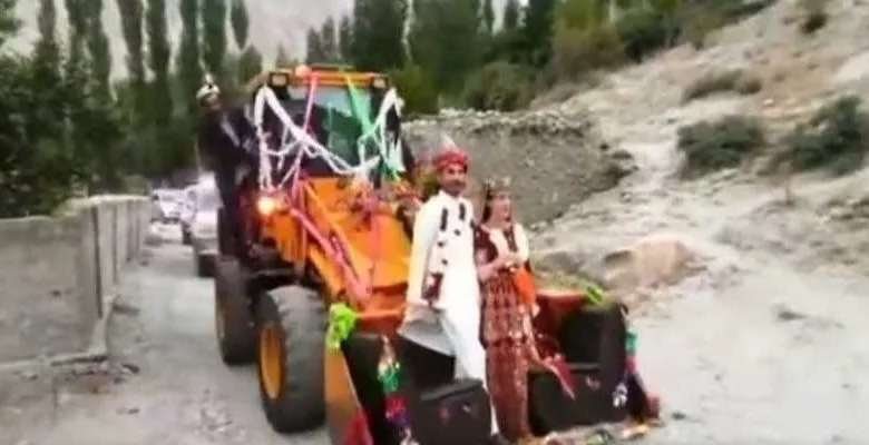 VIRAL VIDEO: Bride and Groom use JCB to arrive at their wedding