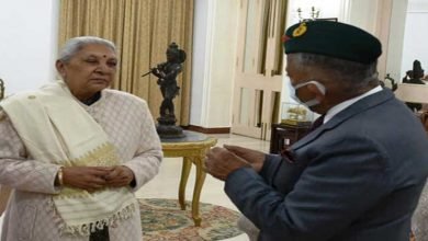 Arunachal Pradesh Governor meets Uttar Pradesh Governor