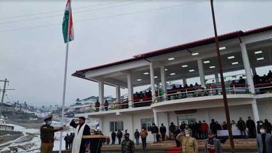 Arunachal: Amidst snowfall 'Statehood Day' celebrated at Tawang