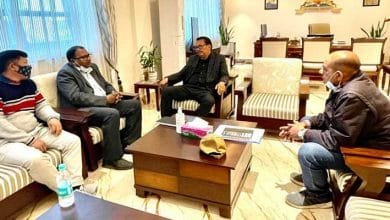 Arunachal: Chowna Mein held meeting with rubber board officials