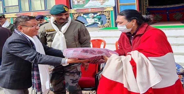 Arunachal: DC Tawang distributed jackets among monks