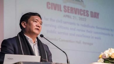 Arunachal CM calls upon the civil servants to rededicate themselves to the cause of serving citizens