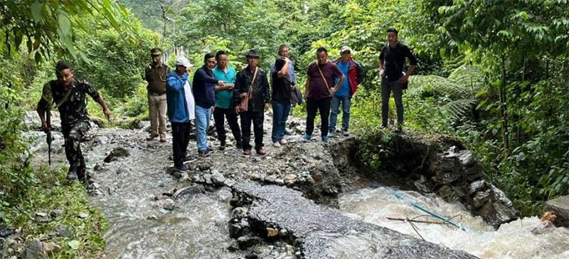 Arunachal: MLA Dorjee Wangdi Kharma visited the flood affected area at kalaktang