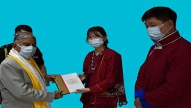 Itanagar: Ms Tenzin calls on the Governor of Arunachal Pradesh