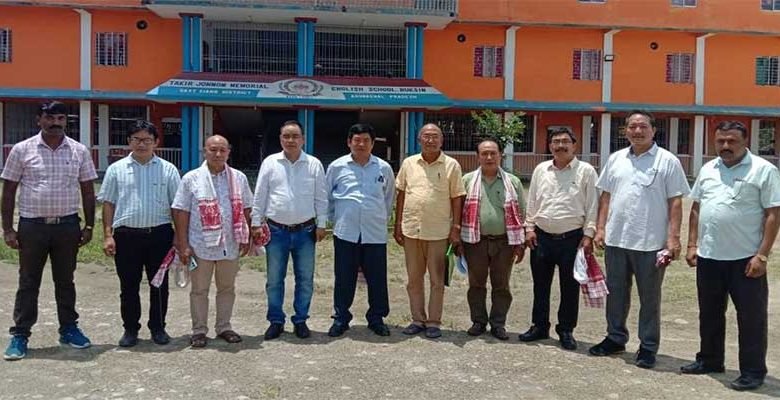Arunachal: ADC and DDSE visit TJM English school to check fulfillment of govt guidelines
