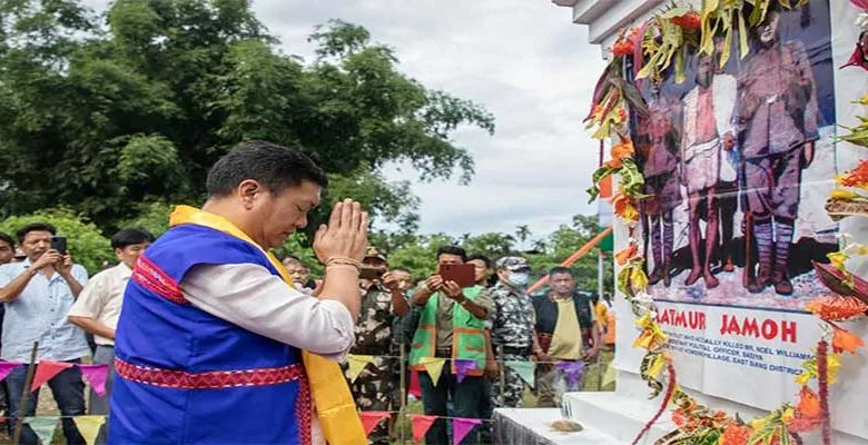 Arunachal: Pema Khandu pays rich tributes to Matmur Jamoh