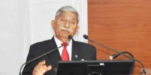 Arunachal Pradesh Governor addresses the Higher Command Course at Army War College, Mhow