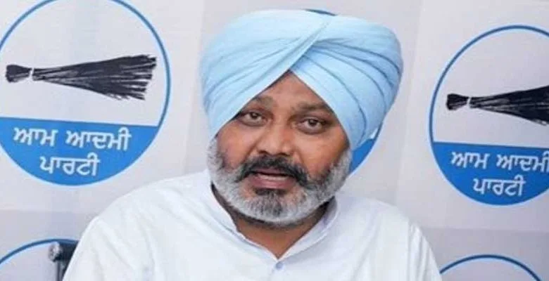 Punjab: AAP reveals names of 11 MLAs offered ‘bribes’ by BJP to topple Punjab govt