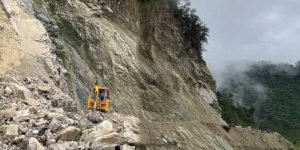 Arunachal: Bhalukpong-Tawang connectivity snap due to landslide