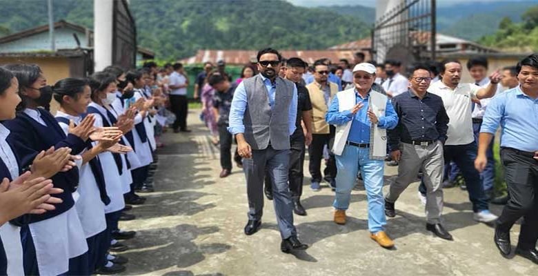 Arunachal: Nabam Tuki inaugurates ‘Innovation lab’ and Futsal at GHSS, Sagalee