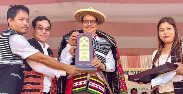 Arunachal: Chowna Mein felicitated by the Mishmi Welfare Society
