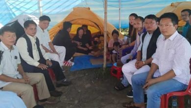Itanagar: APYC team visit Tapi and Niku families sitting on dharna