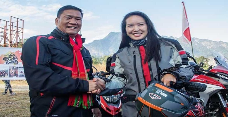 Arunachal: Pema Khandu flags off ‘Explore Beyond’ women biking expedition 2022