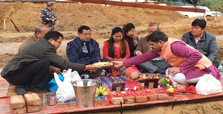 Arunachal: Kaling Moyong lays foundation for the construction of a auditorium cum convention hall at JN College, Pasighat