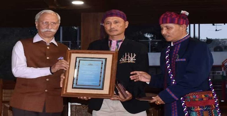 Arunachal: Governor confers State Awards