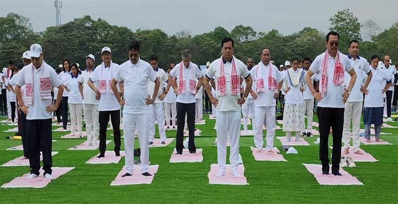 Assam: Chowna Mein attends the "Yoga Mahotsav" at Dibrugarh University