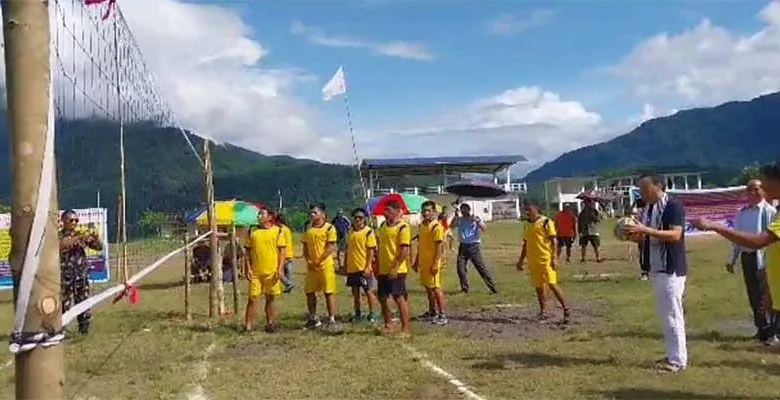 Arunachal: Siang DC opens world’s first ever 'Short Height Men’s Volleyball Tournament' at Boleng