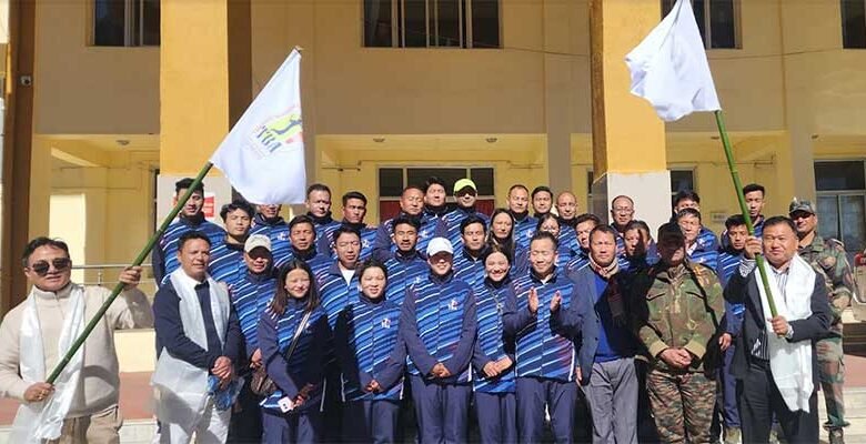 Arunachal: Tawang Badminton Team flagged off for 11th Greater Kameng badminton Championship