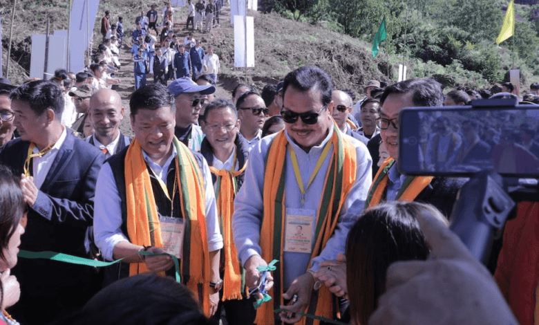 Arunachal: Khandu announces Tali-Pipsorang Road will be motorable by I-Day 2024